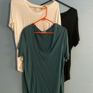 V-neck tops